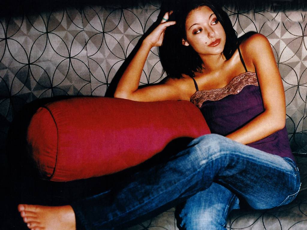Christian Singer: Stacie Orrico On Sofa christian wallpaper free download. Use on PC, Mac, Android, iPhone or any device you like.